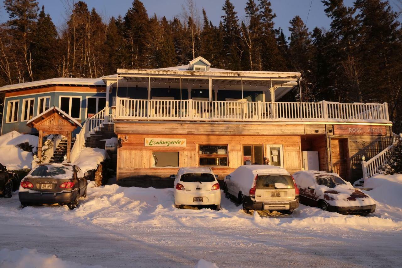 Auberge Aventure Rose Des Vents Sainte-Rose-du-Nord Exteriör bild
